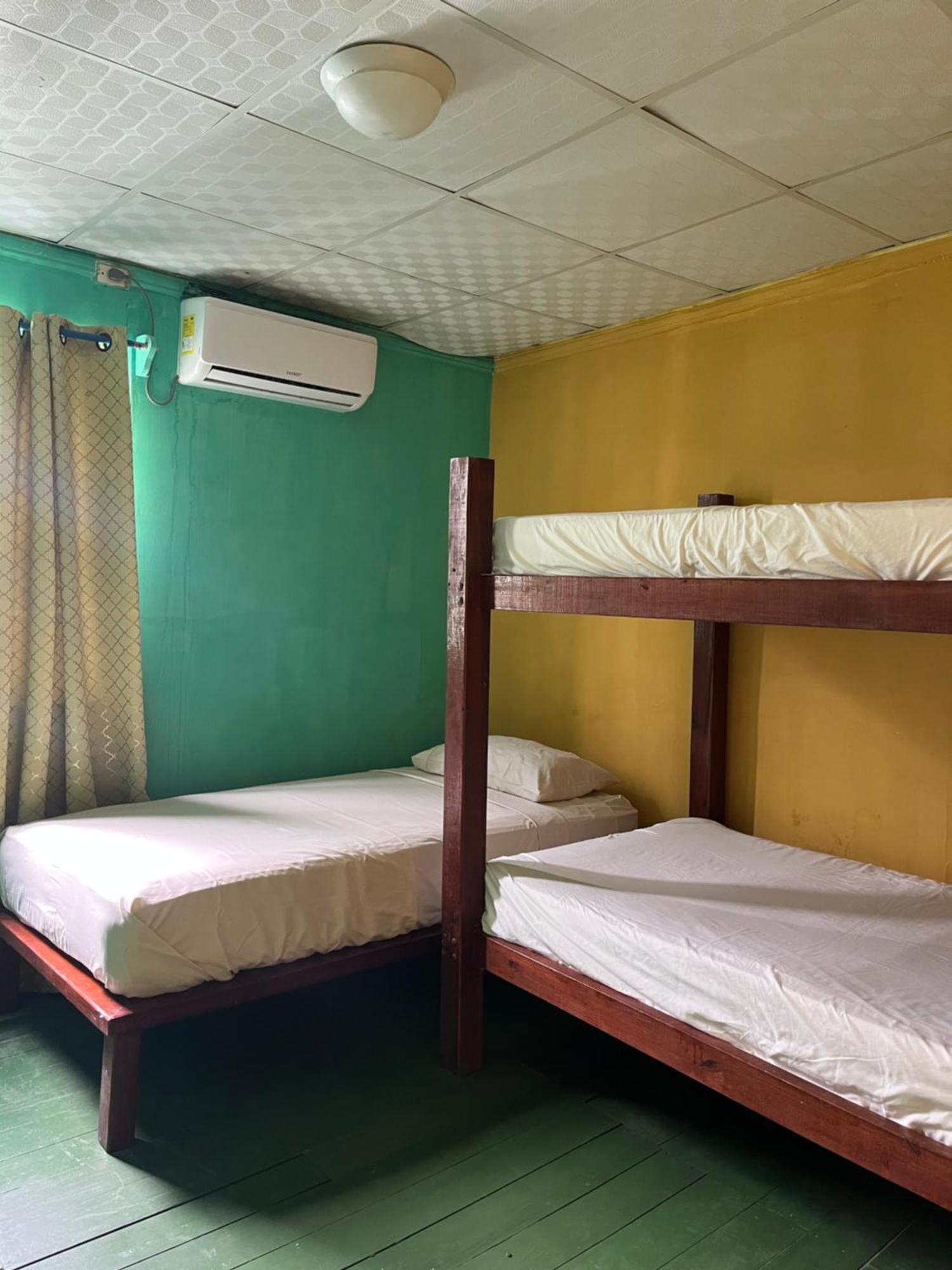 Hostal Cay Bastimentos Kültér fotó