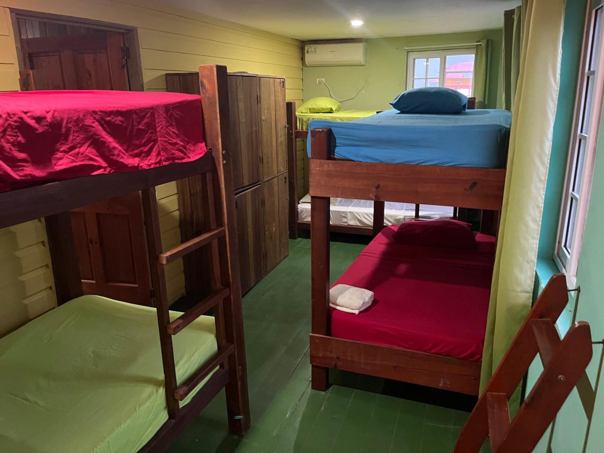 Hostal Cay Bastimentos Kültér fotó