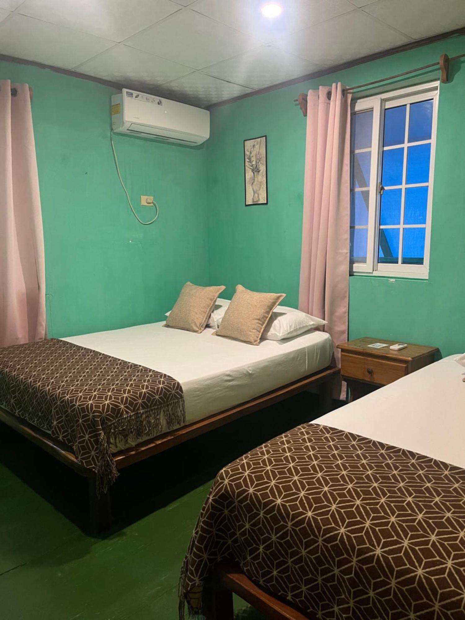 Hostal Cay Bastimentos Kültér fotó